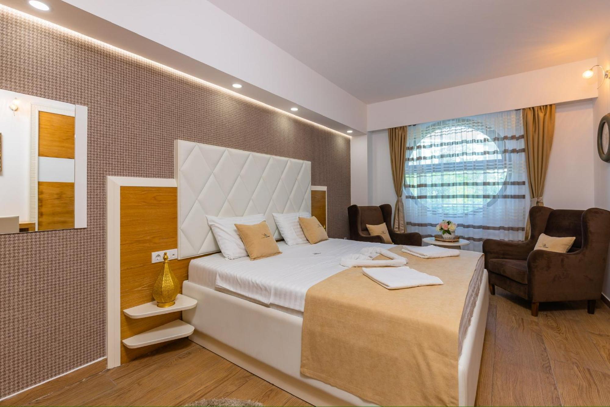 Vujanovic Apartments Sveti Stefan Exterior photo